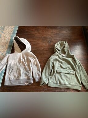 Kids Hooded Pullover Sweatshirt - Sage Green & Light Gray